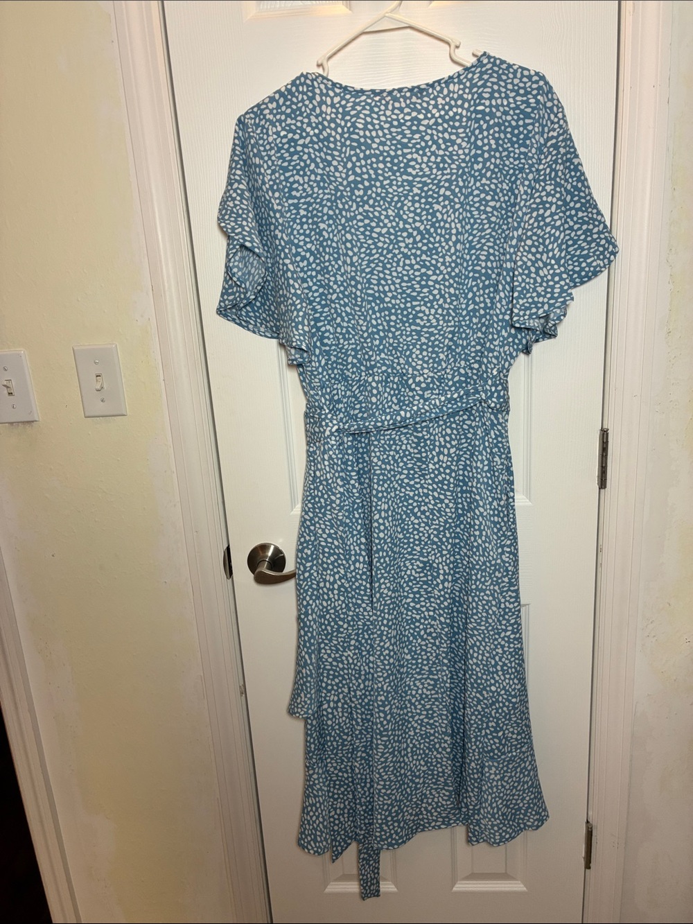 BloomChic Sky Blue & White Dot Midi Dress - Picture 3 of 9